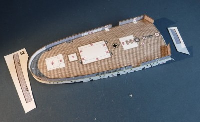 ...et colle-le tout autour<br /><br />Sincèrement<br />Kurt