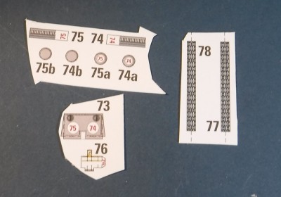 Les pièces pour les deux treuils d'ancre...