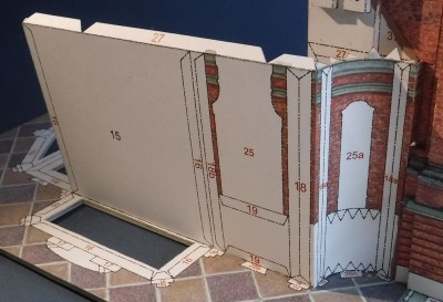 ... Partie murale corrigée...