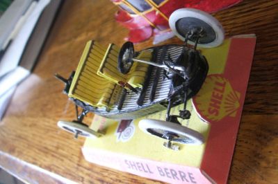 le poste de conduite de la rumpler
