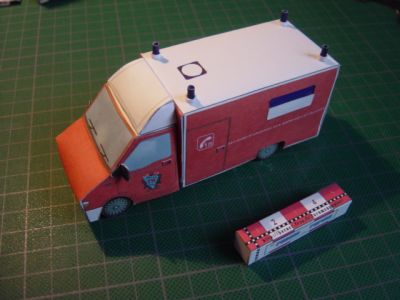 Master Renault de Sidne
En bristol A4. Construction avec un chassis, trÃ¨s bonne rigiditÃ©.
