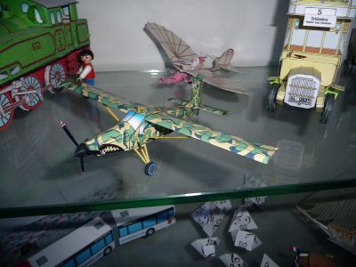 Pilatus de Papertigerarmaments revu par PAUL
Allignement des ailes.
