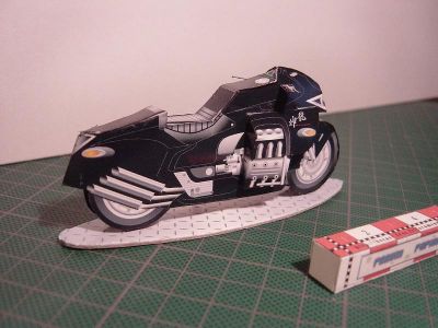 RYUJIN 1500 6 cylindres
En papier photo.
