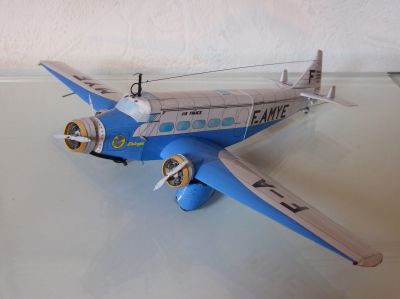 WIBAULT 283 T12 de Philippe RENNESSON
Echelle 1/75 environ
