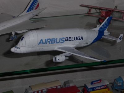 Aibus Beluga d'EDY
En papier photo au 1/244Â°
