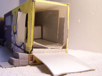 camion michelin
une parti de l'interieur du camion 
