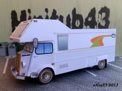 Type H Camping-car "rouge de Camille" restaurÃ© et modernisÃ©
